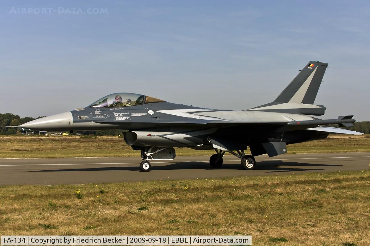 FA-134, SABCA F-16AM Fighting Falcon C/N 6H-134, taxying to the active
