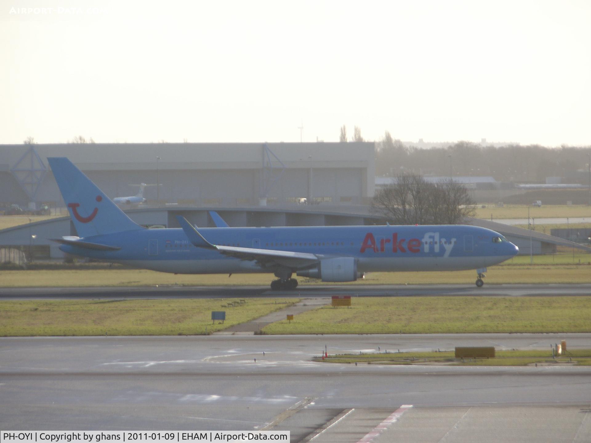 PH-OYI, 2000 Boeing 767-304/ER C/N 29138, Former G-OBYI