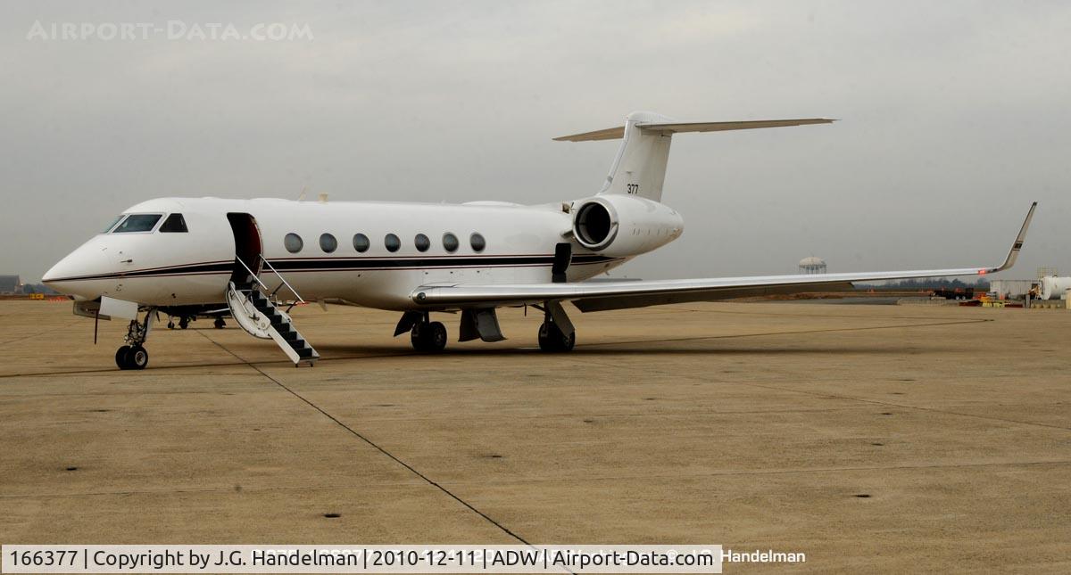 166377, 2005 Gulfstream Aerospace C-37B Gulfstream 550 C/N 5087, at NAF Washington