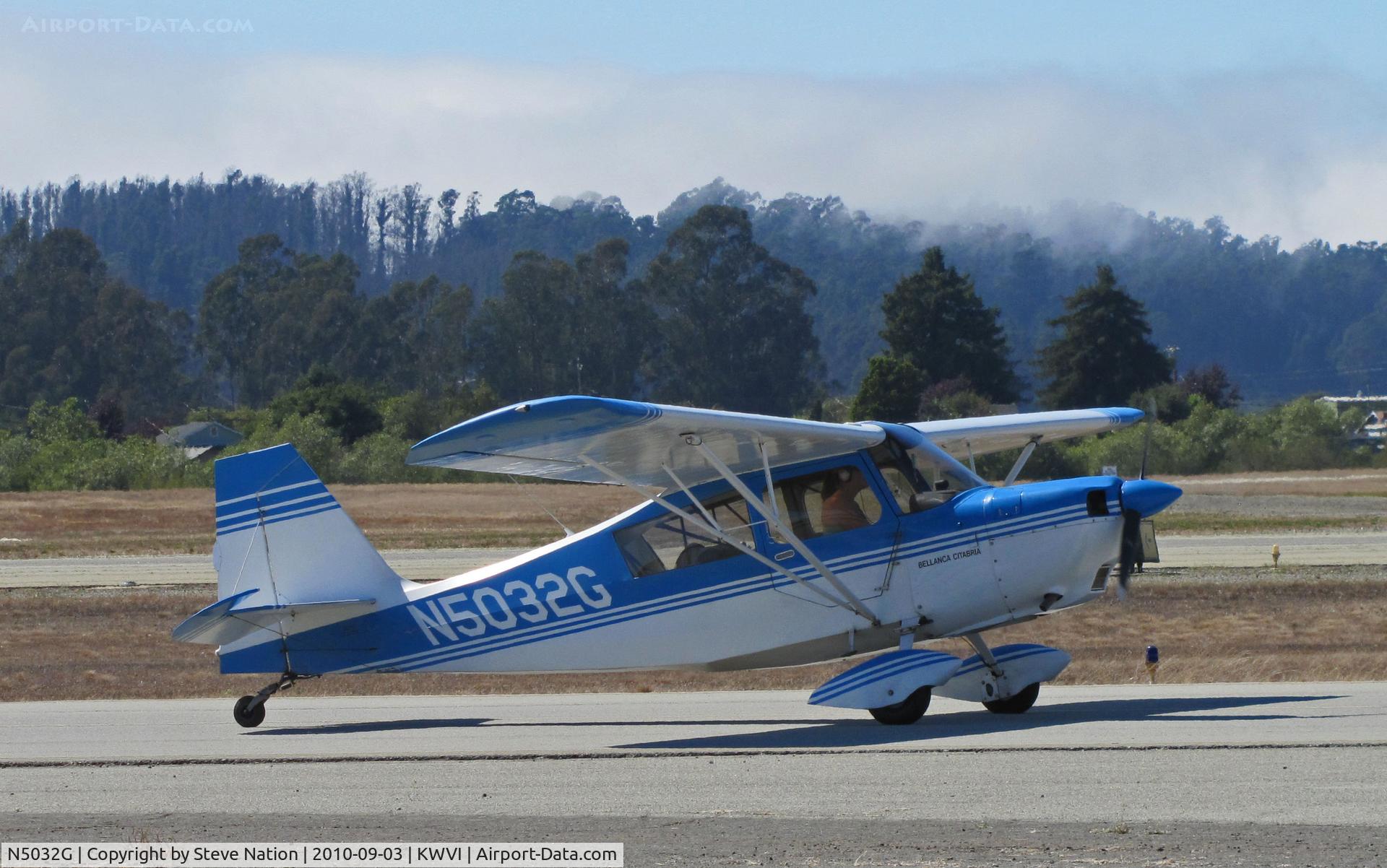 N5032G, 1978 Bellanca 7ECA Citabria C/N 1283-79, Reid-Hillview Airport (San Jose, CA)-based 1978 Bellanca 7ECA taxiing with fog rolling in @ 2010 Watsonville Fly-In