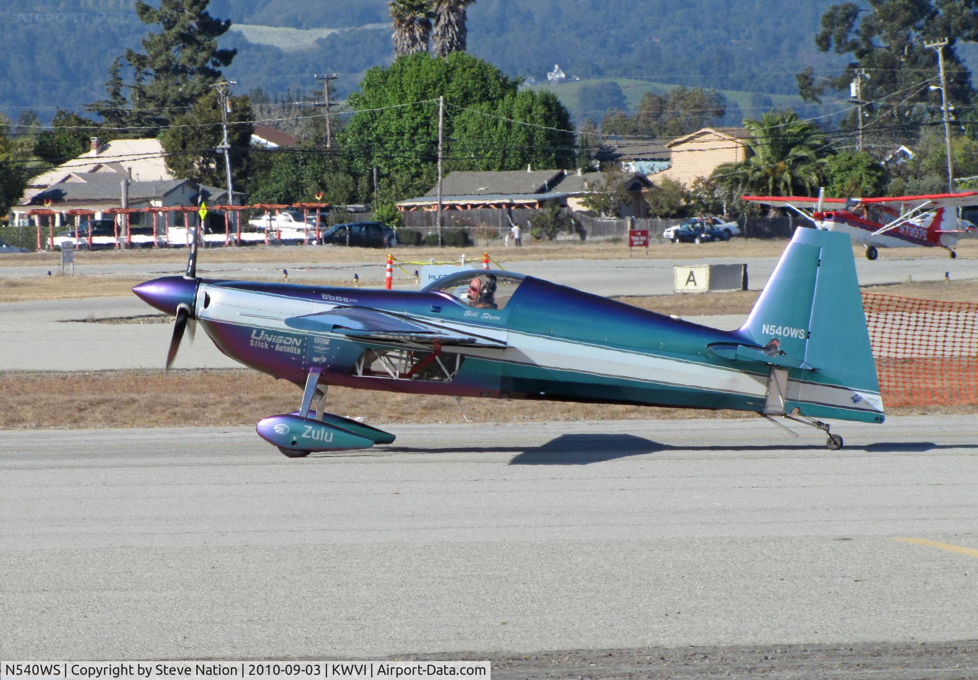 N540WS, 2002 Zivko Edge 540 C/N 0032, 2002 EDGE 540 taxiing @ 2010 Watsonville Fly-In