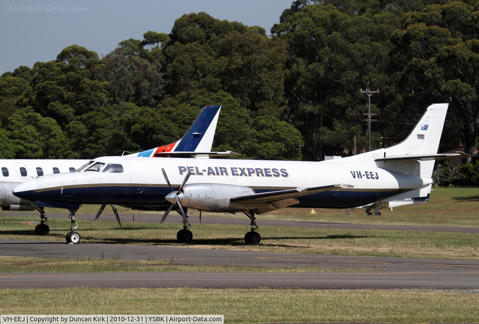 VH-EEJ, 1985 Fairchild SA-227AC Metro III C/N AC-617, Pel-Air Express still operates this Metroliner