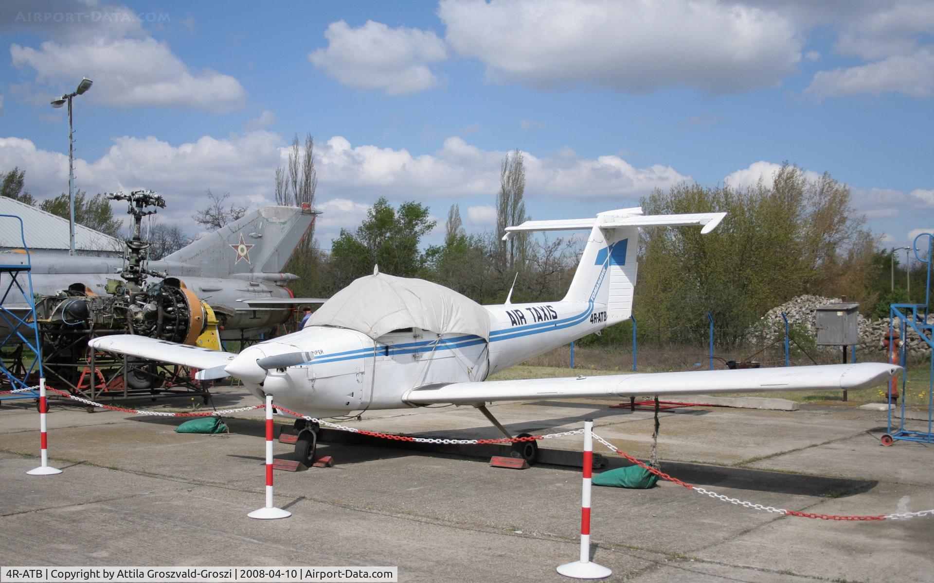 4R-ATB, 1979 Piper PA-38-112 Tomahawk Tomahawk C/N 38-79A0994, Csepel, Lajos Kossuth Grammar school apprentice workshop's yard - Hungary