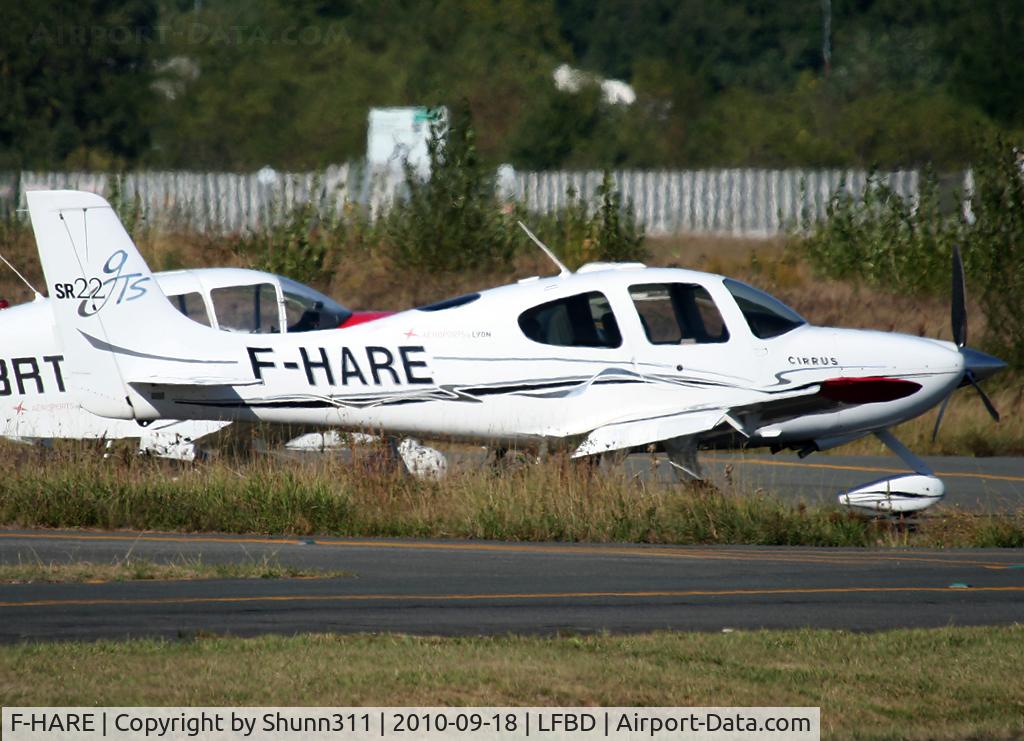 F-HARE, Cirrus SR22 GTS C/N 1342, Pared at the General Aviation area...