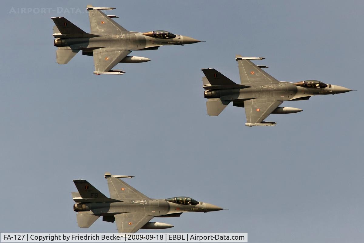 FA-127, SABCA F-16AM Fighting Falcon C/N 6H-127, BAF F-16AM formation