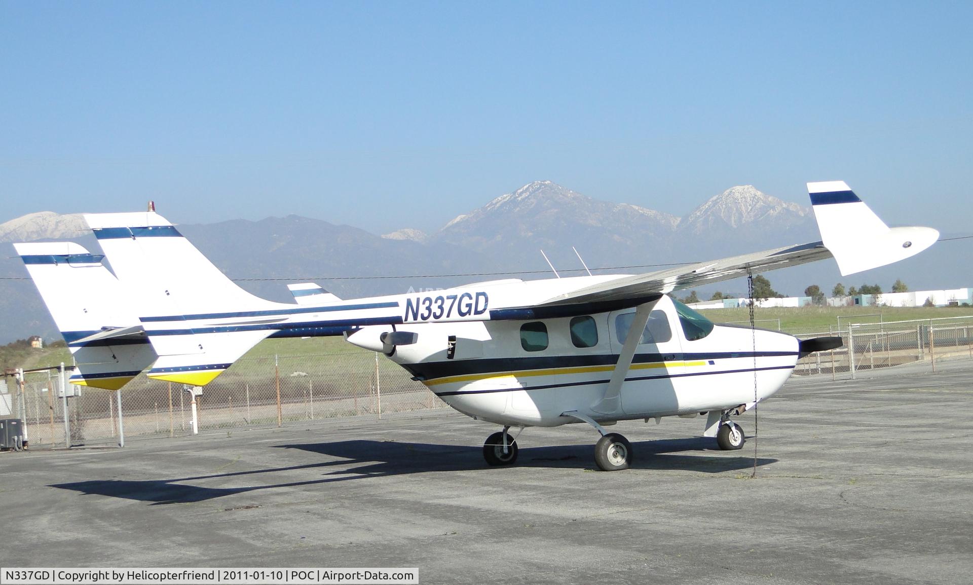 N337GD, 1979 Cessna 337G Super Skymaster C/N 33701921, Parked on the northside parking area
