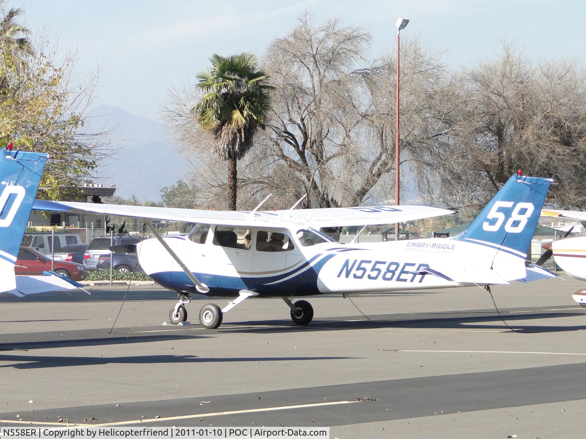 N558ER, 2007 Cessna 172S C/N 172S10562, Parked in transient parking