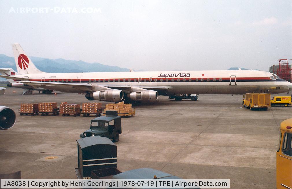 JA8038, 1969 Douglas DC-8-61 C/N 46031, Taipei , 1978