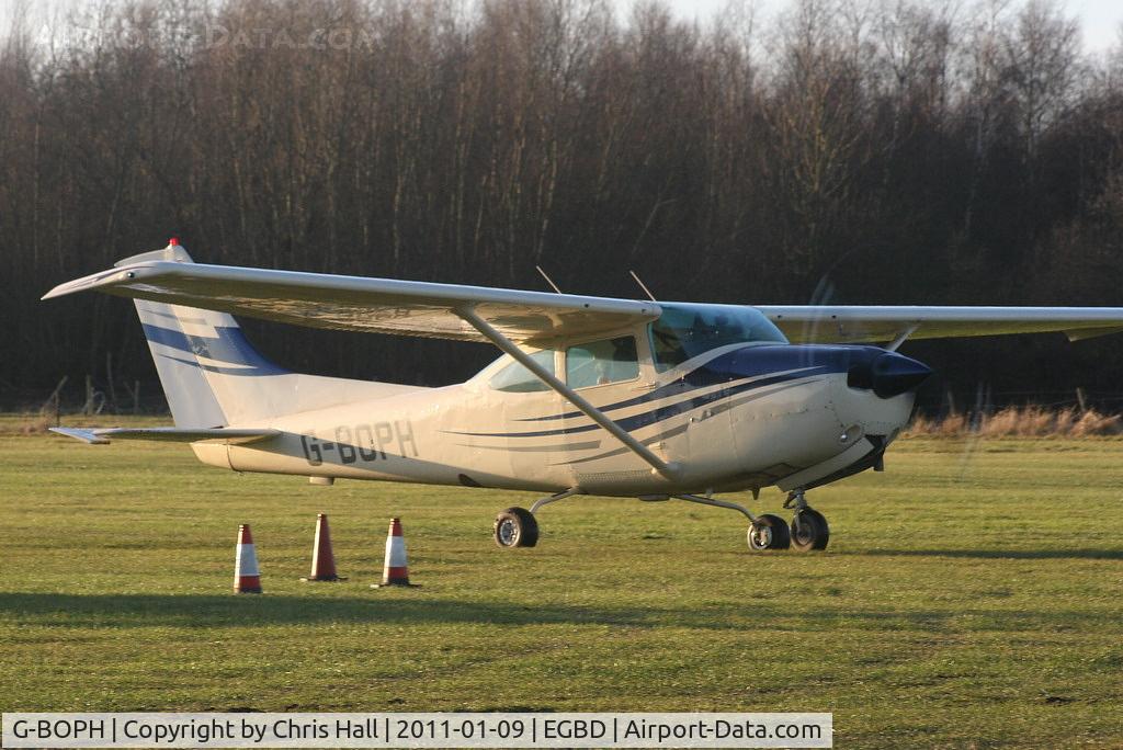 G-BOPH, 1979 Cessna TR182 Turbo Skylane RG C/N R182-01031, privately owned