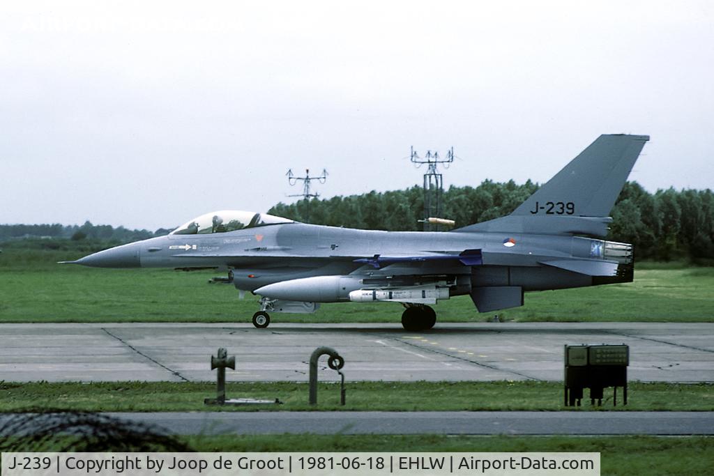 J-239, 1978 Fokker F-16A Fighting Falcon C/N 6D-28, In 1981 the AGM-65 Maverick was tested by the Netherlands AF. In the end the missile was not purchased.