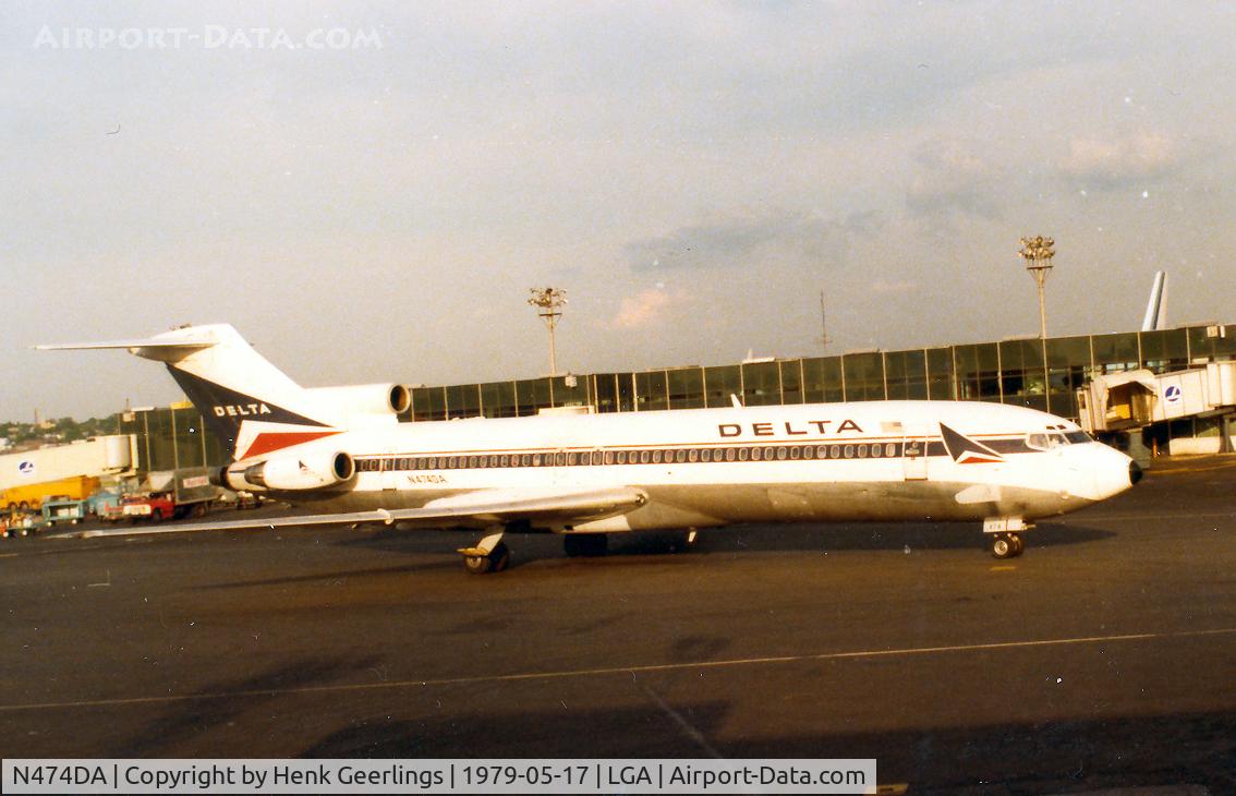 N474DA, 1973 Boeing 727-232 C/N 20751, La Guardia Airport , Delta B727