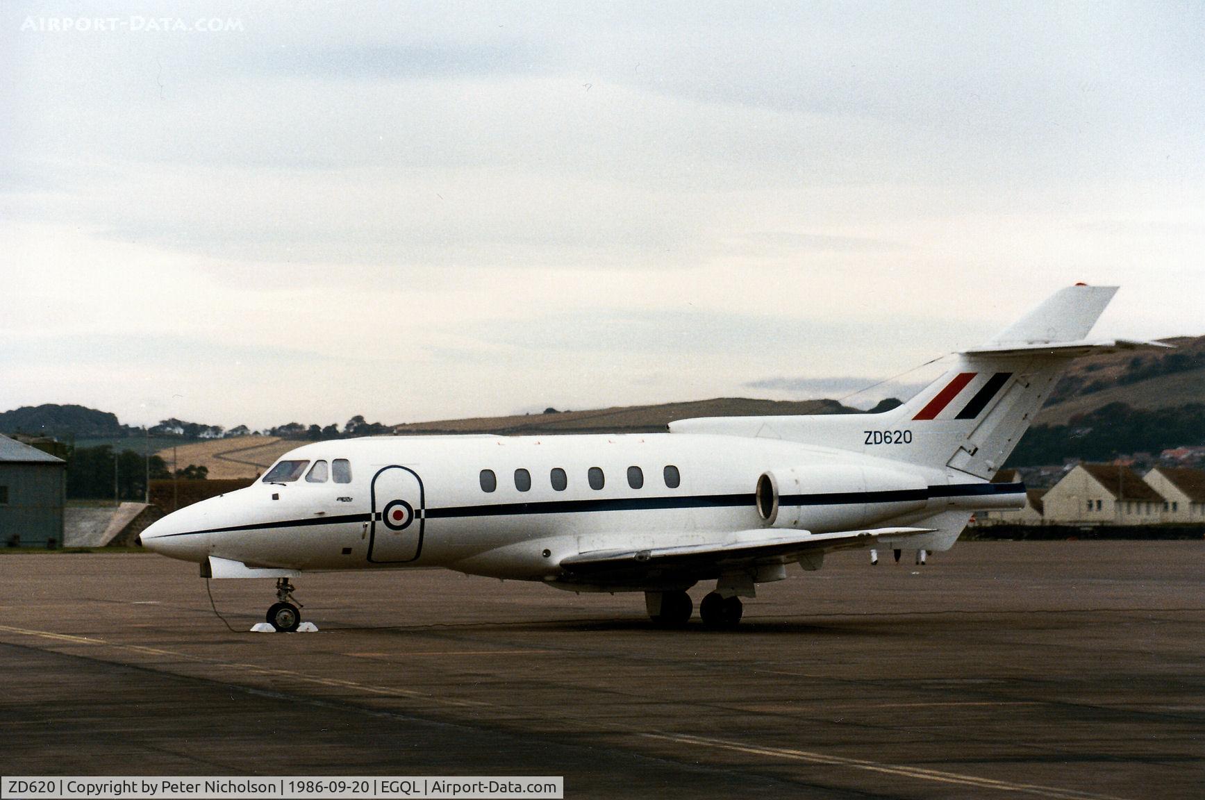 ZD620, British Aerospace BAe-125 CC.3 C/N 257181, BAe 125 CC.3 of 32 Squadron based at RAF Northolt on display at the 1986 RAF Leuchars Airshow.