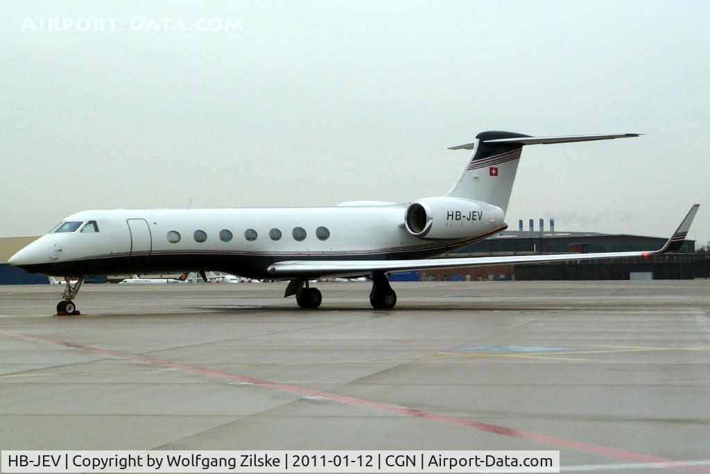 HB-JEV, 2004 Gulfstream Aerospace GV-SP (G550) C/N 5040, visitor