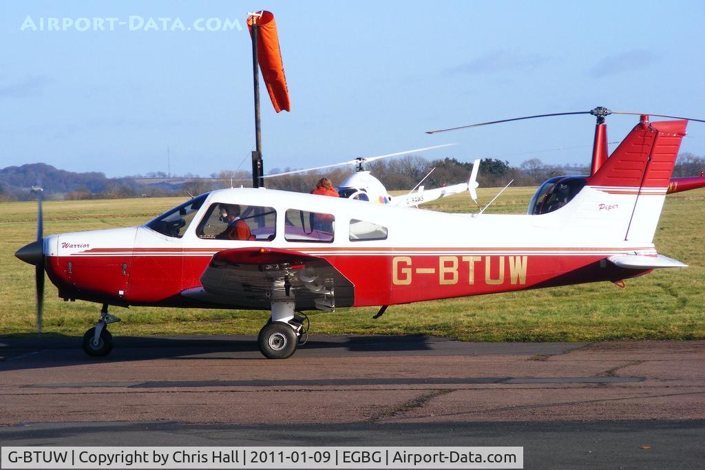 G-BTUW, 1974 Piper PA-28-151 Cherokee Warrior C/N 28-7415066, visitor from Enstone