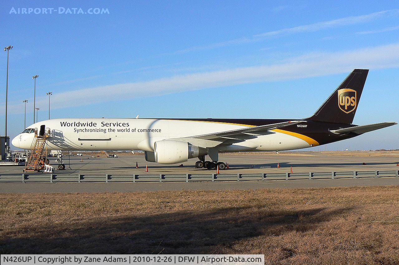 N426UP, 1992 Boeing 757-24APF C/N 25457, UPS 757 at DFW Airport