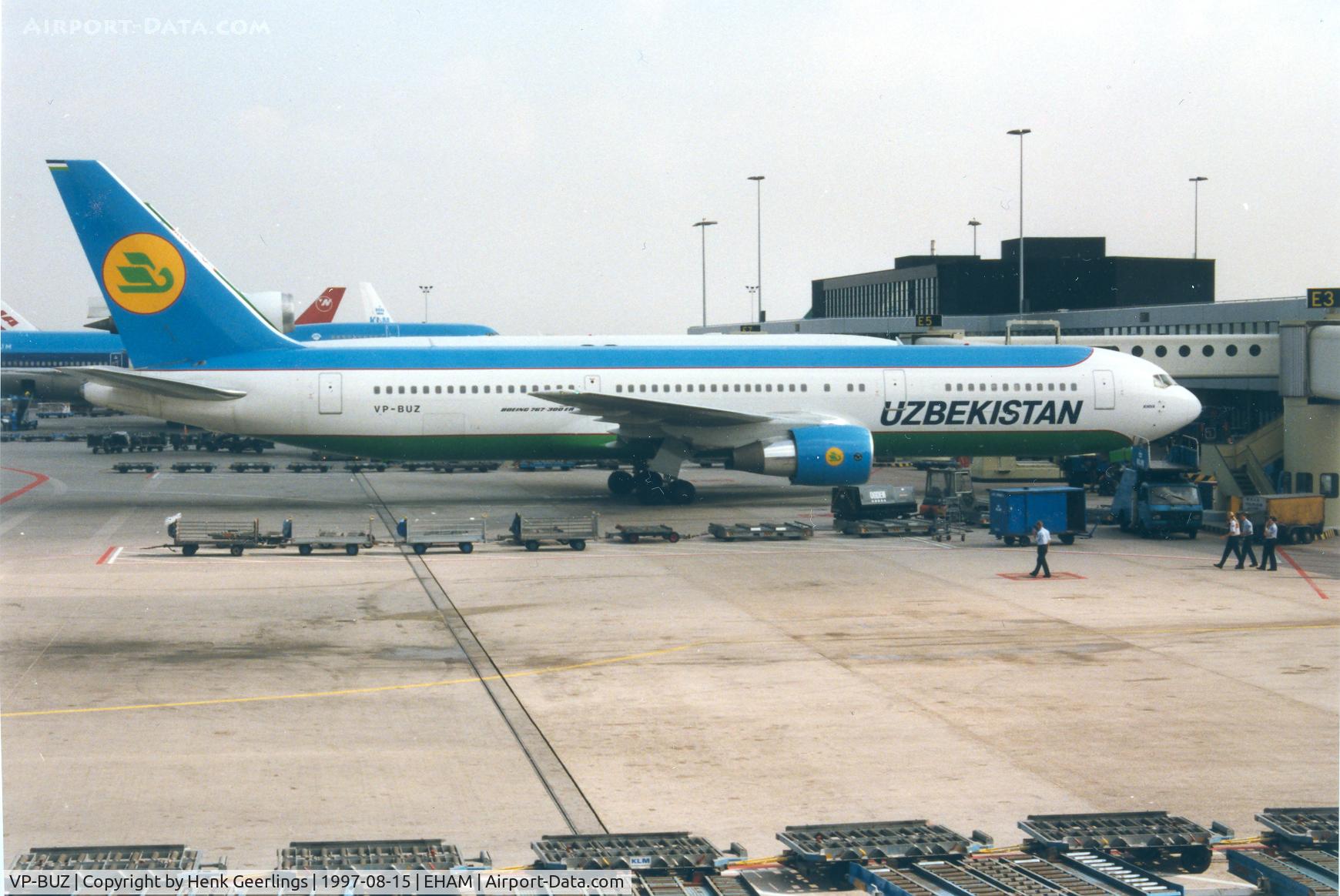 VP-BUZ, 1997 Boeing 767-33P/ER C/N 28392, Uzbekistan Airways. Flight AMS - JFK