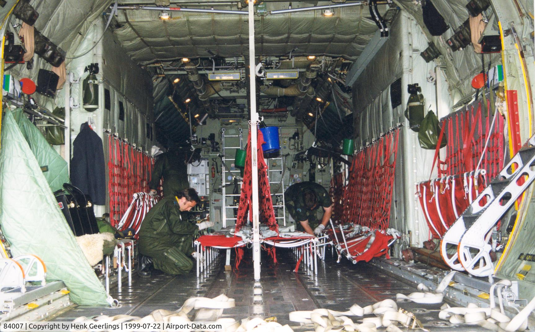 84007, Lockheed C-130H Hercules C/N 382-4887, Swedish Air Force .Preparing cabin for pax transport.

C-130H Hercules . Angelholm F10 base, Jul '99