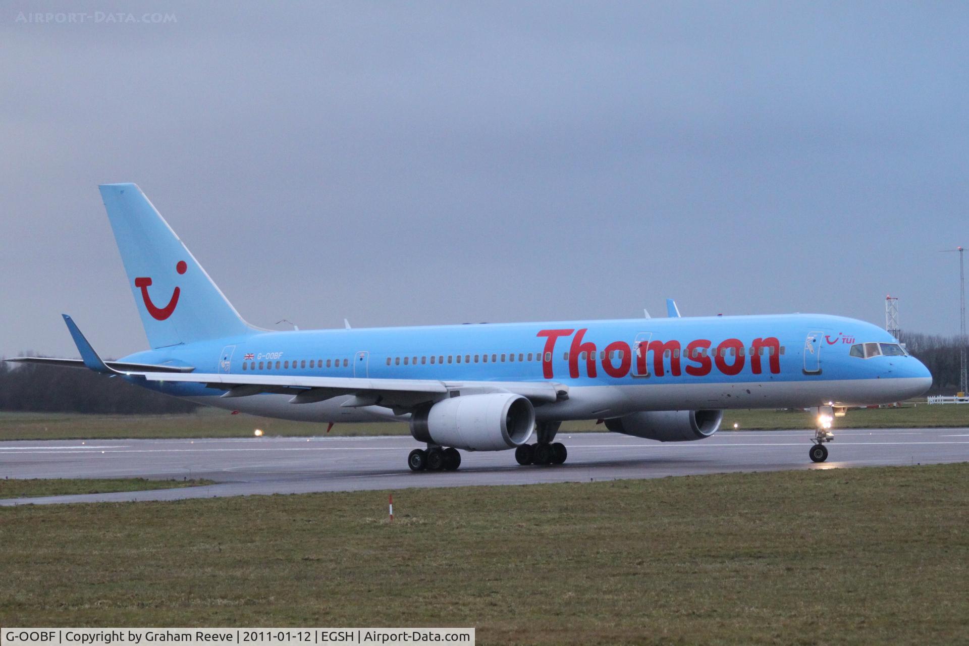 G-OOBF, 2004 Boeing 757-28A C/N 33101, About to depart from Norwich.