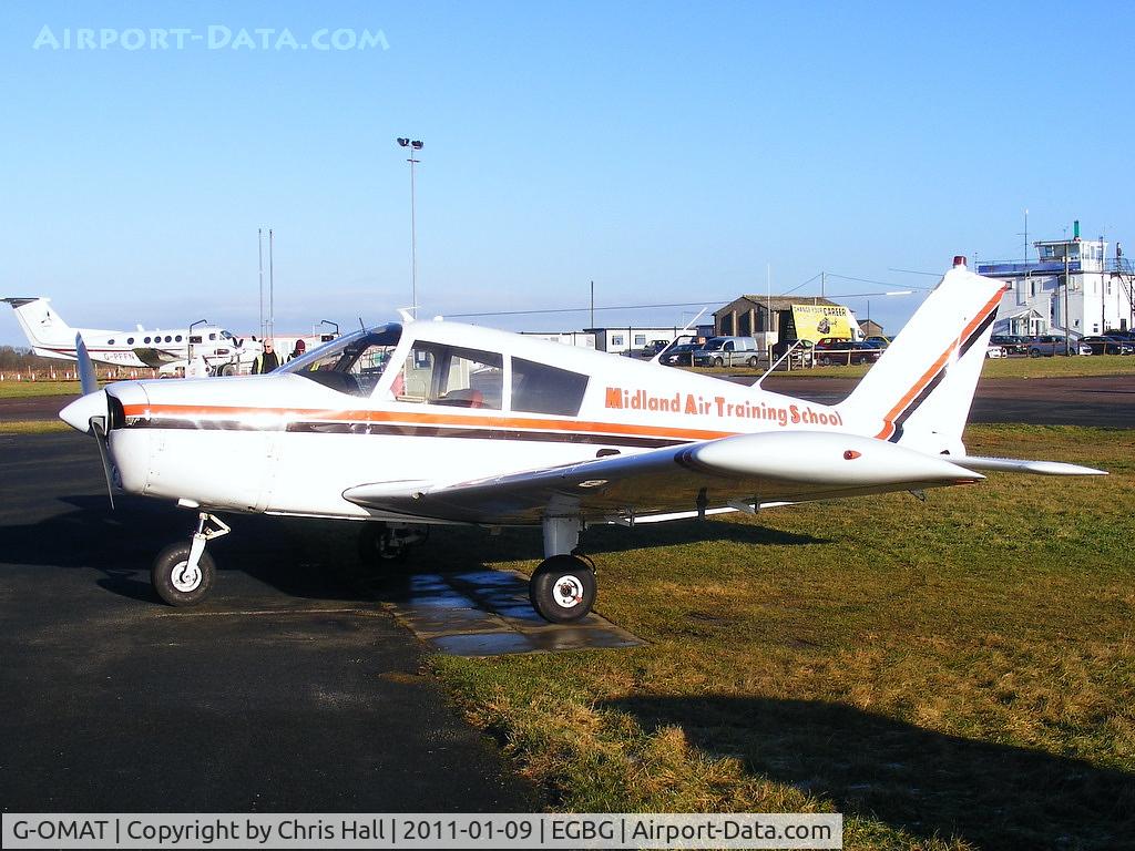 G-OMAT, 1971 Piper PA-28-140 Cherokee C/N 28-7125139, on a training flight from Coventry Airport