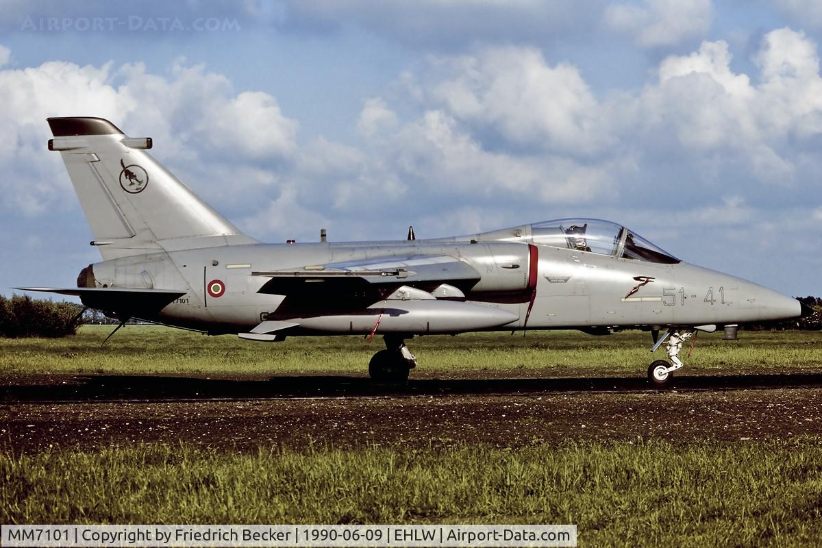 MM7101, 1989 AMX International AMX C/N IX013, static display