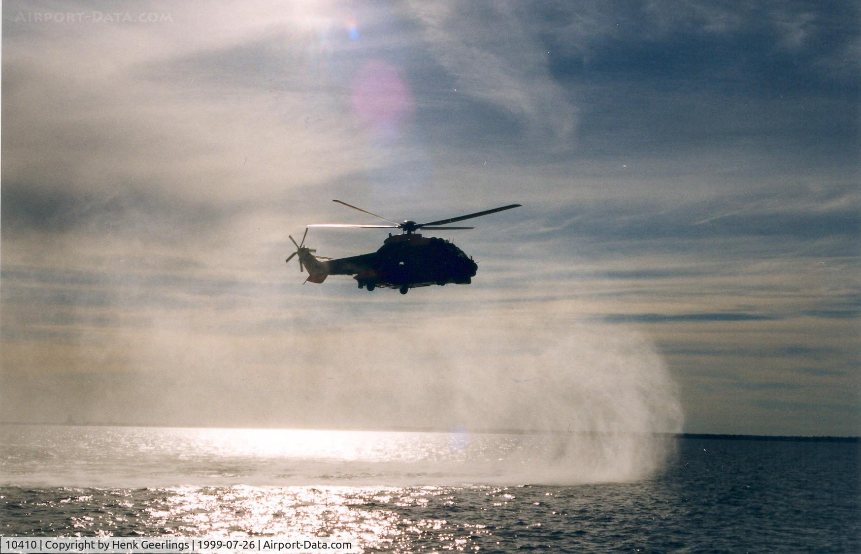 10410, Aérospatiale Hkp.10 Super Puma (AS-332M1) C/N 2304, Swedish Air Force , Super Puma , Visby , Gotland, 
Jul 1999