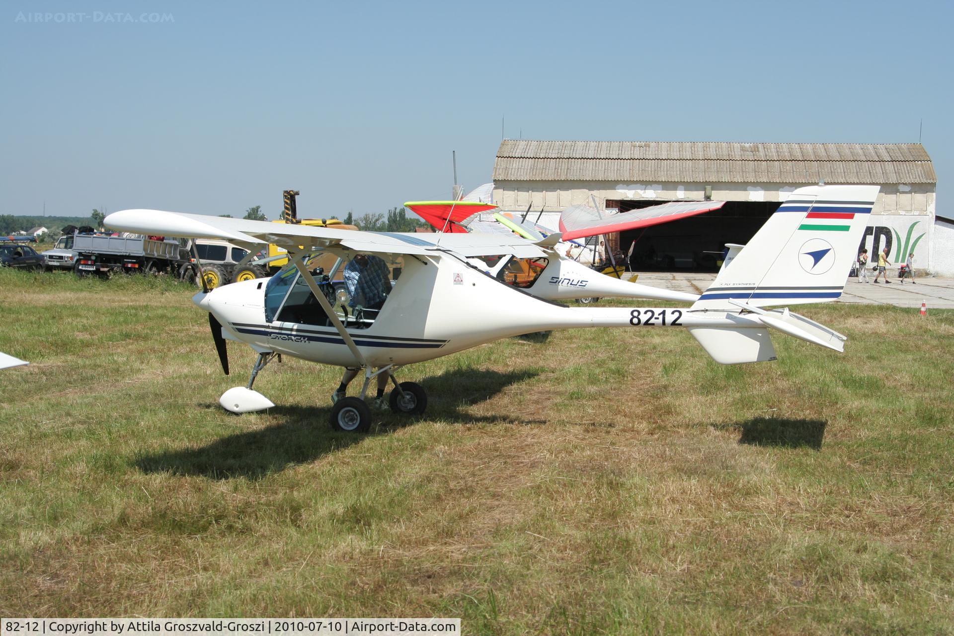 82-12, 2001 Fly Synthesis Storch S C/N 238/A29G, Balatonfökajár Airfield - UL meeting