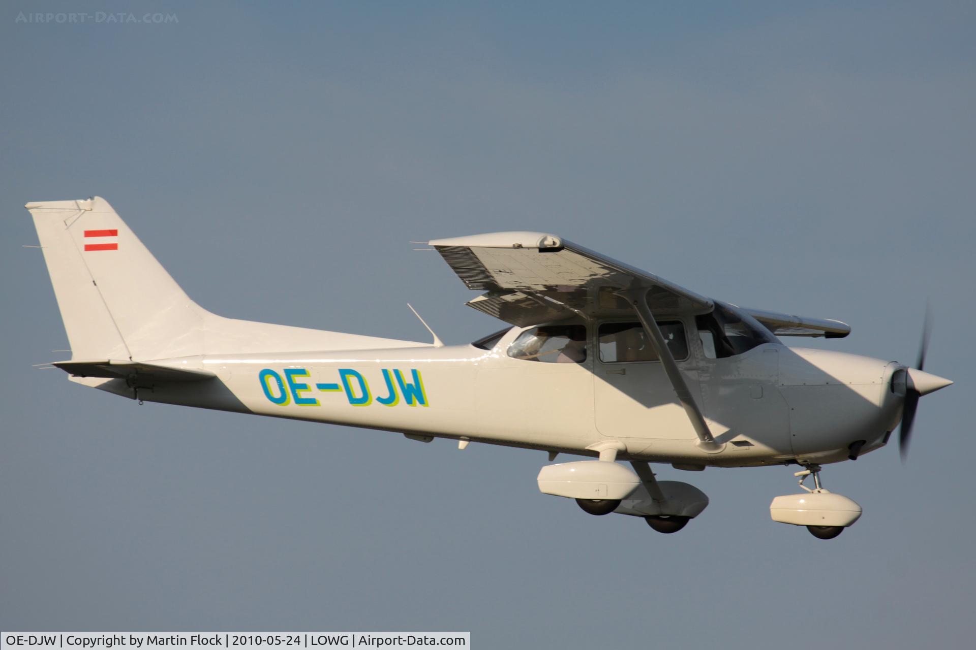 OE-DJW, 2007 Cessna 172R C/N 17281517, .
