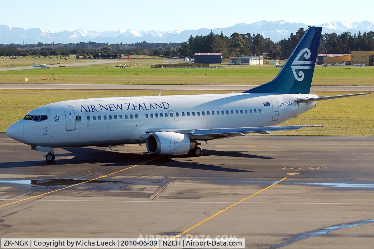 ZK-NGK, 1995 Boeing 737-3K2 C/N 26318, At Christchurch