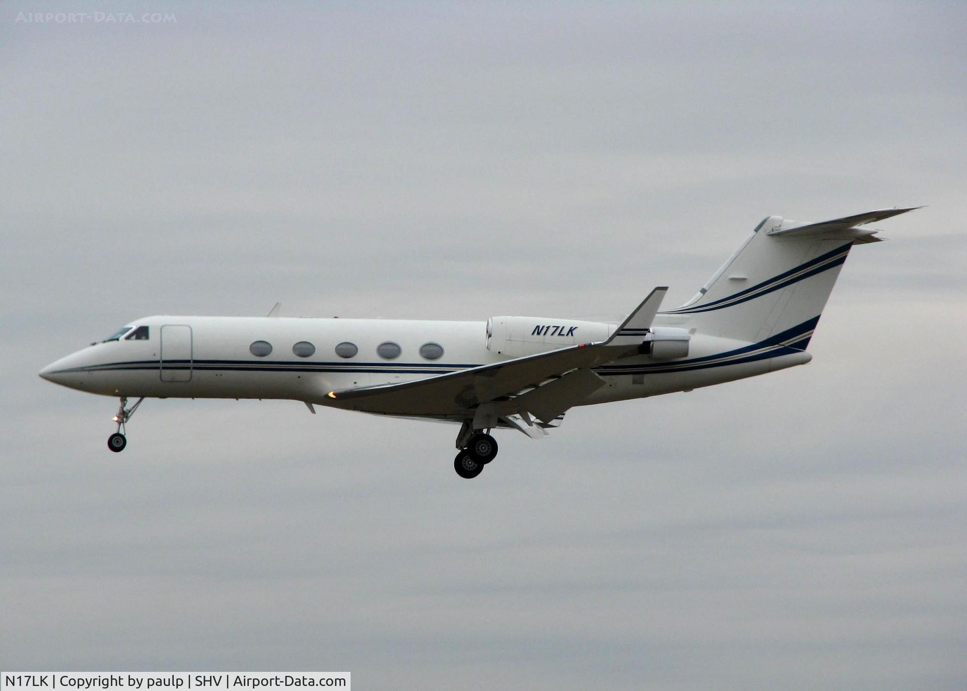 N17LK, 1984 Gulfstream Aerospace G-1159A Gulfstream III C/N 431, Landing at Shreveport Regional.