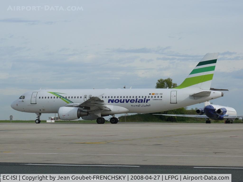 EC-ISI, 2003 Airbus A320-214 C/N 2123, Nouvelair au T3