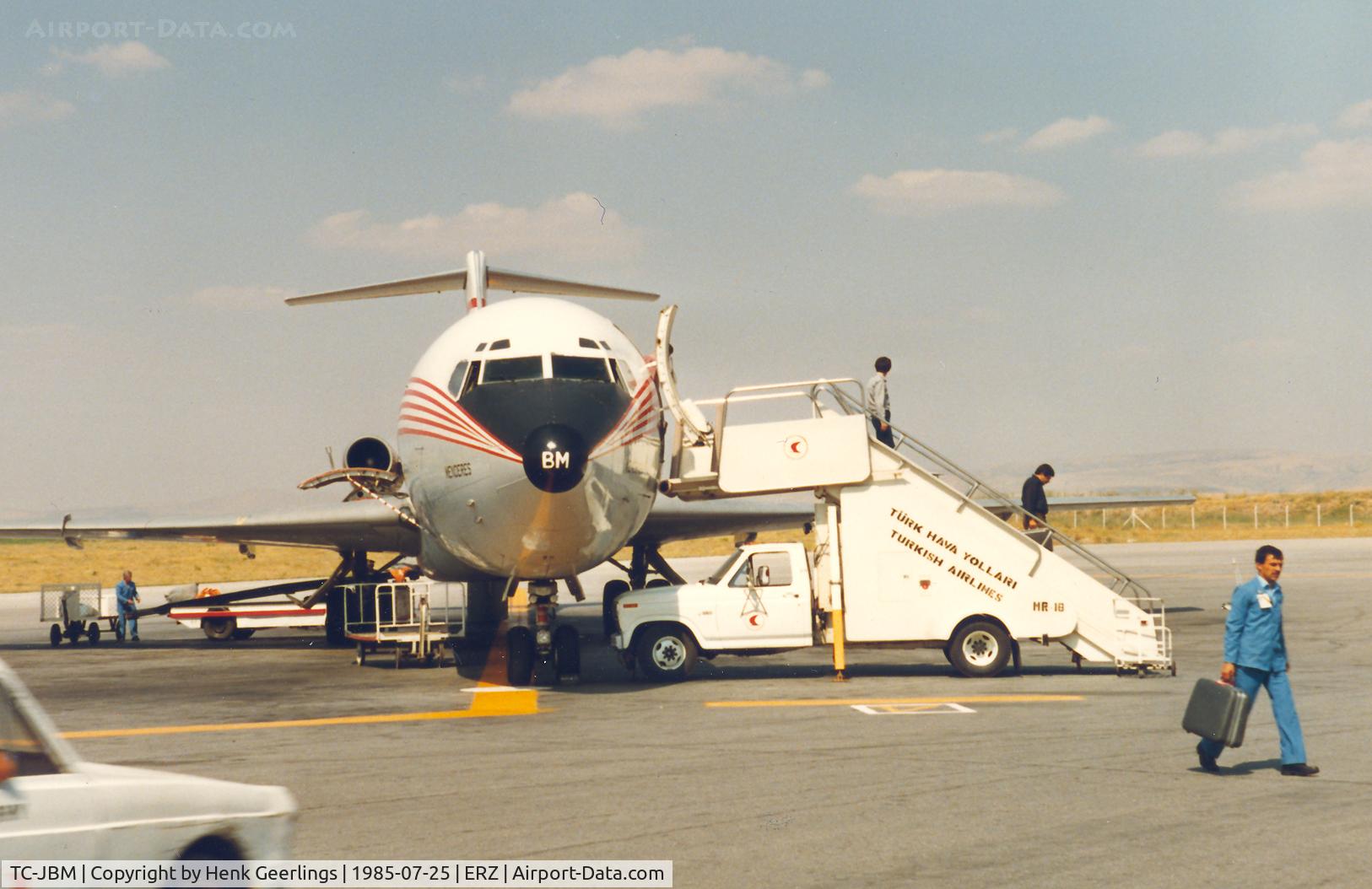 TC-JBM, 1976 Boeing 727-2F2 C/N 21260, Erzerum airport, Flt to Ankara