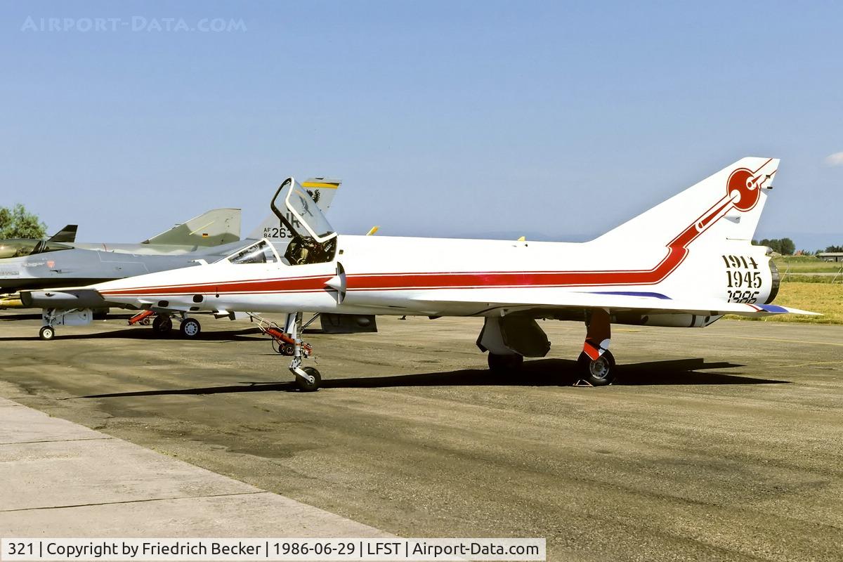 321, Dassault Mirage IIIR C/N 321, static display
