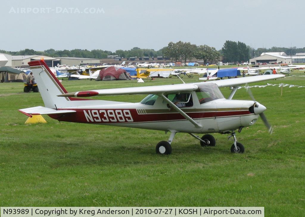 N93989, 1982 Cessna 152 C/N 15285580, EAA AirVenture 2010