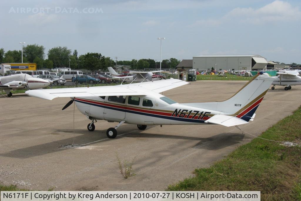 N6171F, 1968 Cessna 210J Centurion C/N 21059071, EAA AirVenture 2010