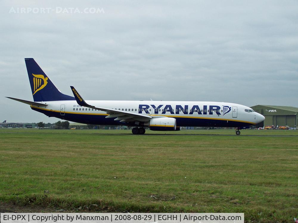 EI-DPX, 2007 Boeing 737-8AS C/N 35553, Ryanair B737 departs