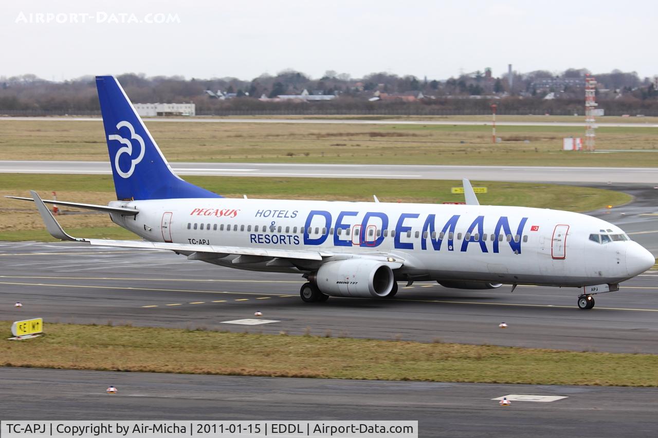 TC-APJ, 2002 Boeing 737-86N C/N 32735, Pegasus Airlines