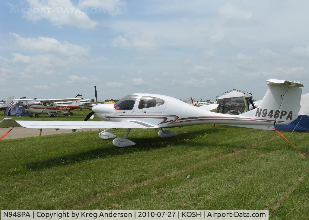 N948PA, 2008 Diamond DA-40 Diamond Star C/N 40.948, EAA AirVenture 2010