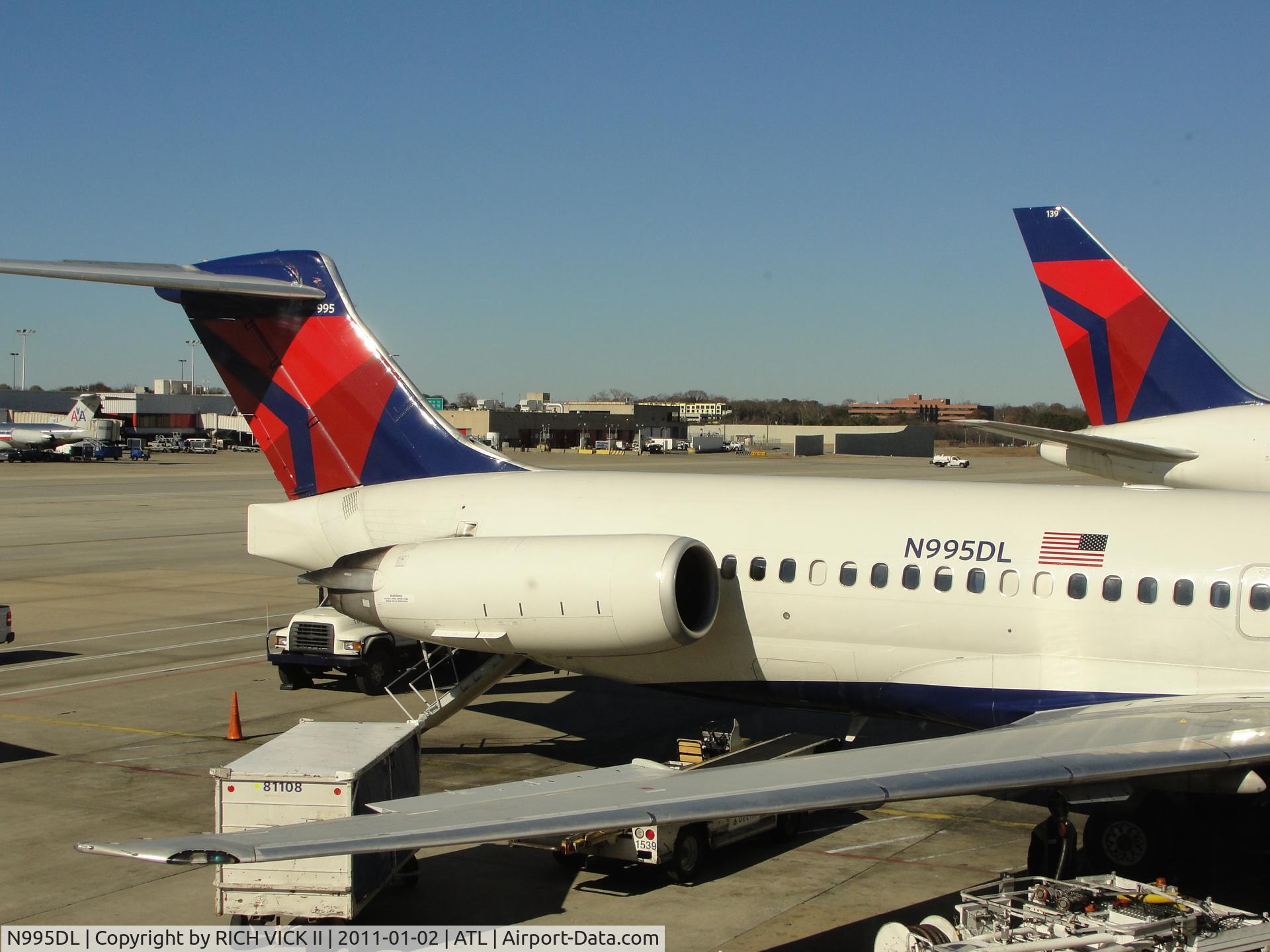 N995DL, 1991 McDonnell Douglas MD-88 C/N 53362, At the Gate in ATL - DEC 2010
