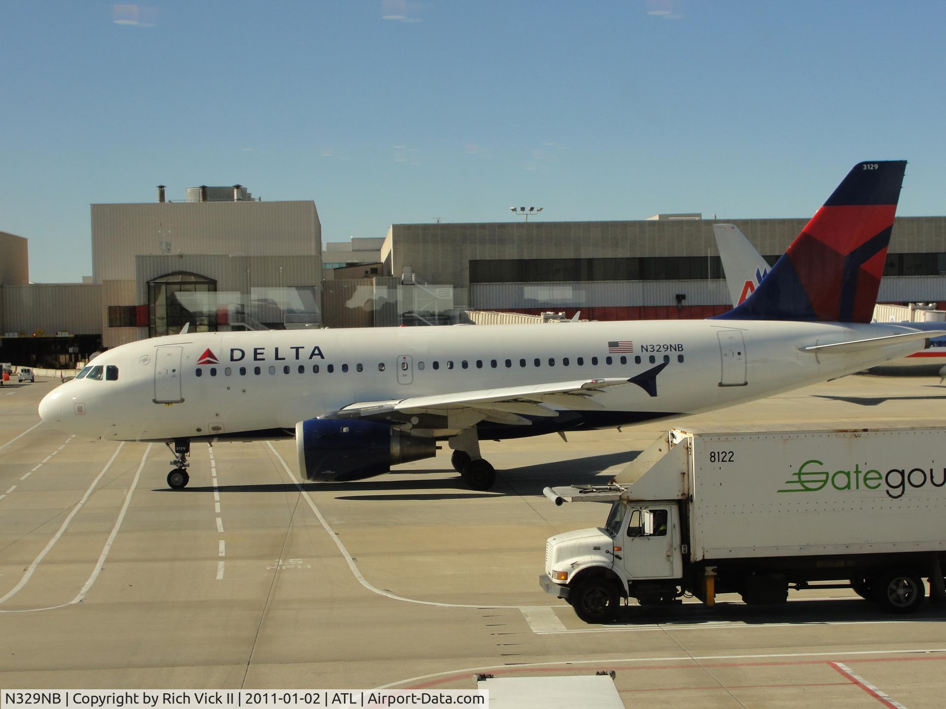 N329NB, 2001 Airbus A319-114 C/N 1543, Atlanta JAN 2011