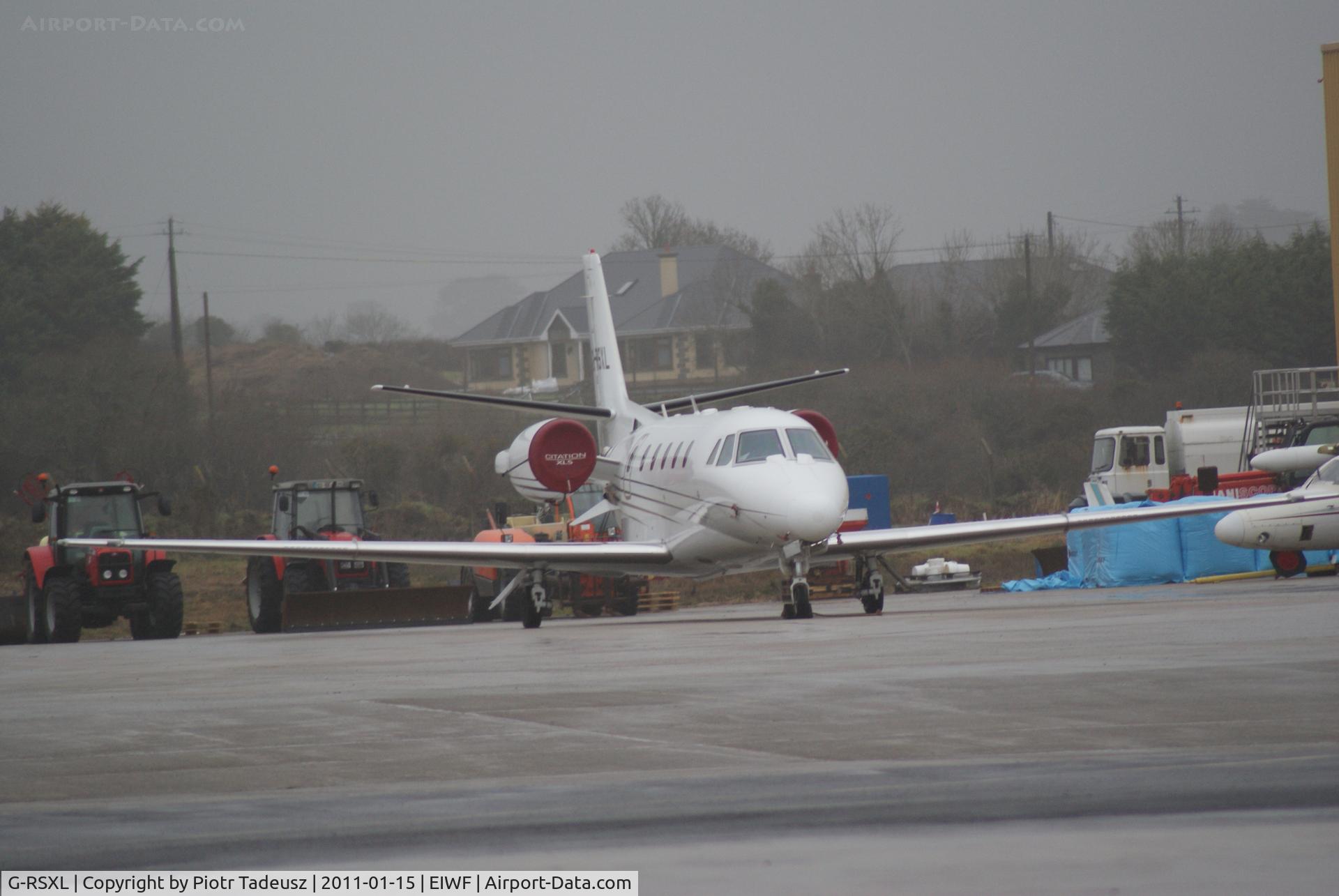 G-RSXL, 2007 Cessna 560XL Citation XLS C/N 560-5699, Winter