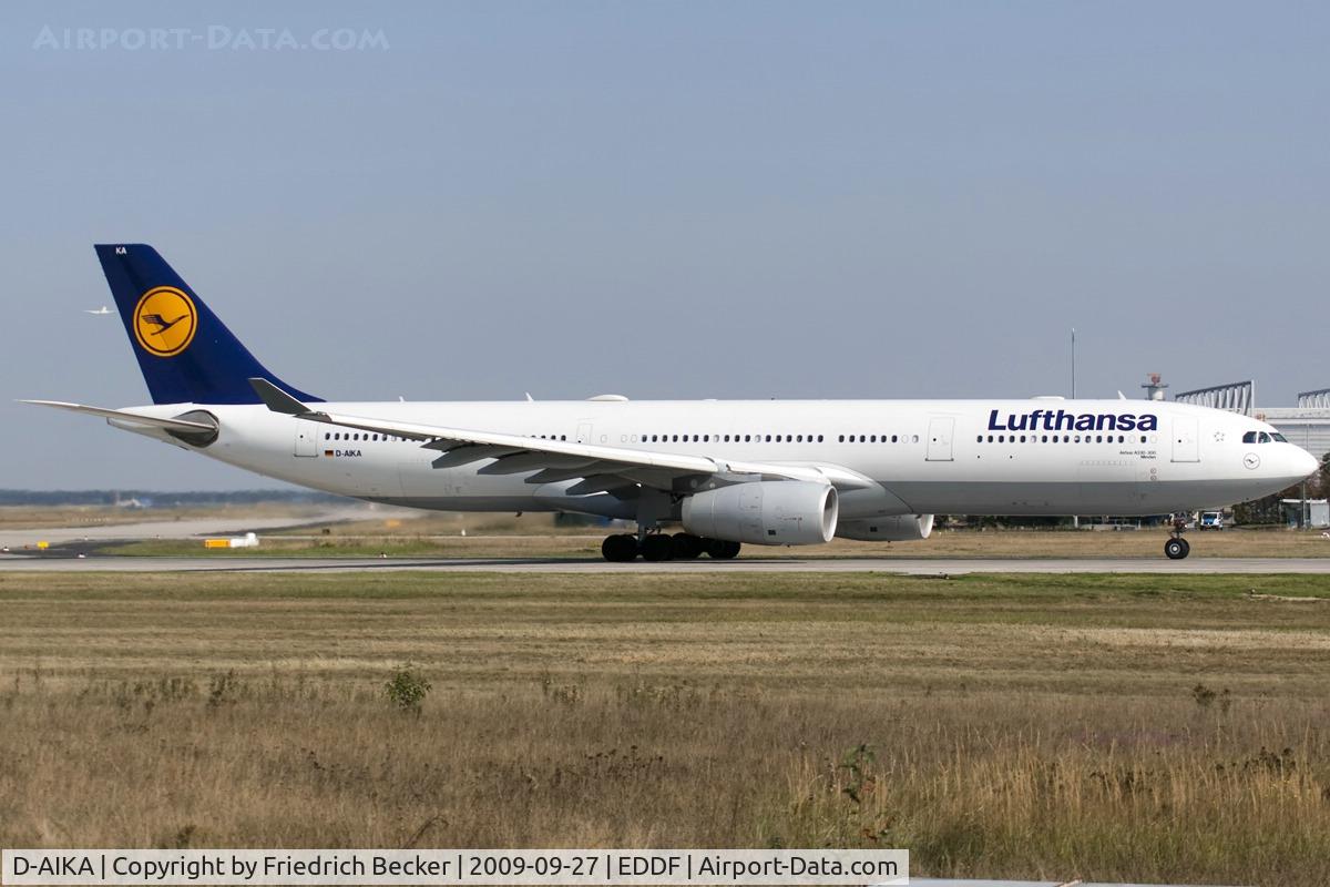 D-AIKA, 2004 Airbus A330-343X C/N 570, departure via RW18W
