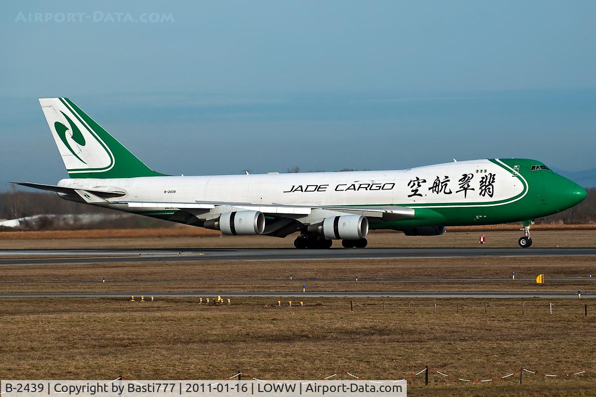 B-2439, 2006 Boeing 747-4EVF/ER/SCD C/N 35170, Jade Cargo@Vienna