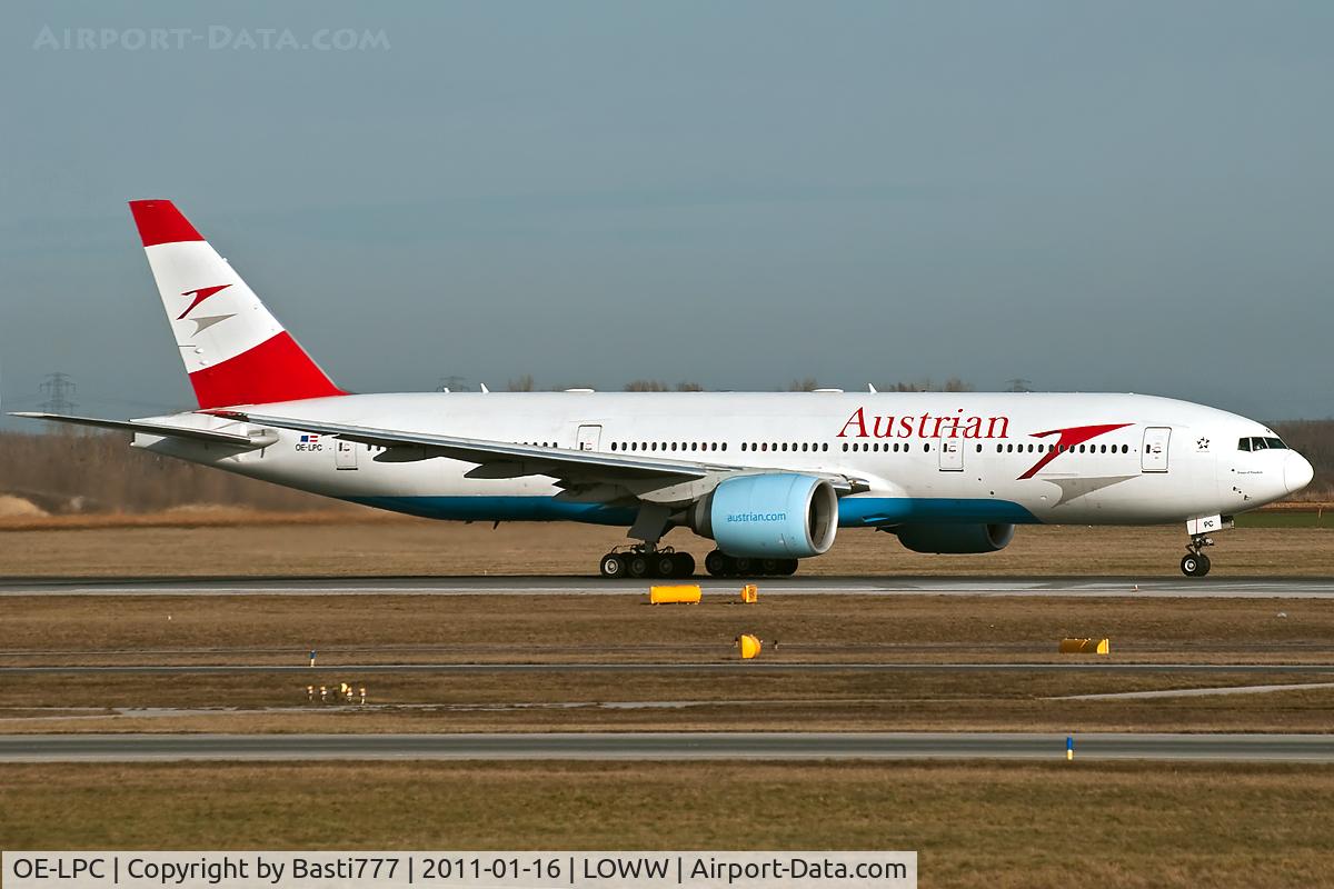 OE-LPC, 2002 Boeing 777-2Z9/ER C/N 29313, OE-LPC leaving Vienna