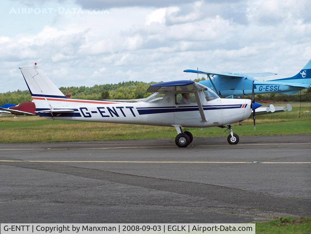 G-ENTT, 1980 Reims F152 C/N 1750, Departing Blackbushe