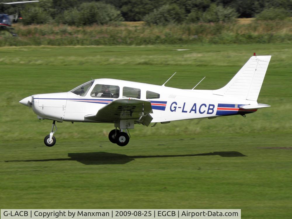 G-LACB, 1982 Piper PA-28-161 Cherokee C/N 28-8216035, G-LACB Landing