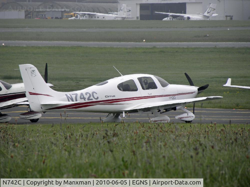 N742C, 2003 Cirrus SR20 C/N 1274, Cirrus N742C parked up whilst visiting over TT