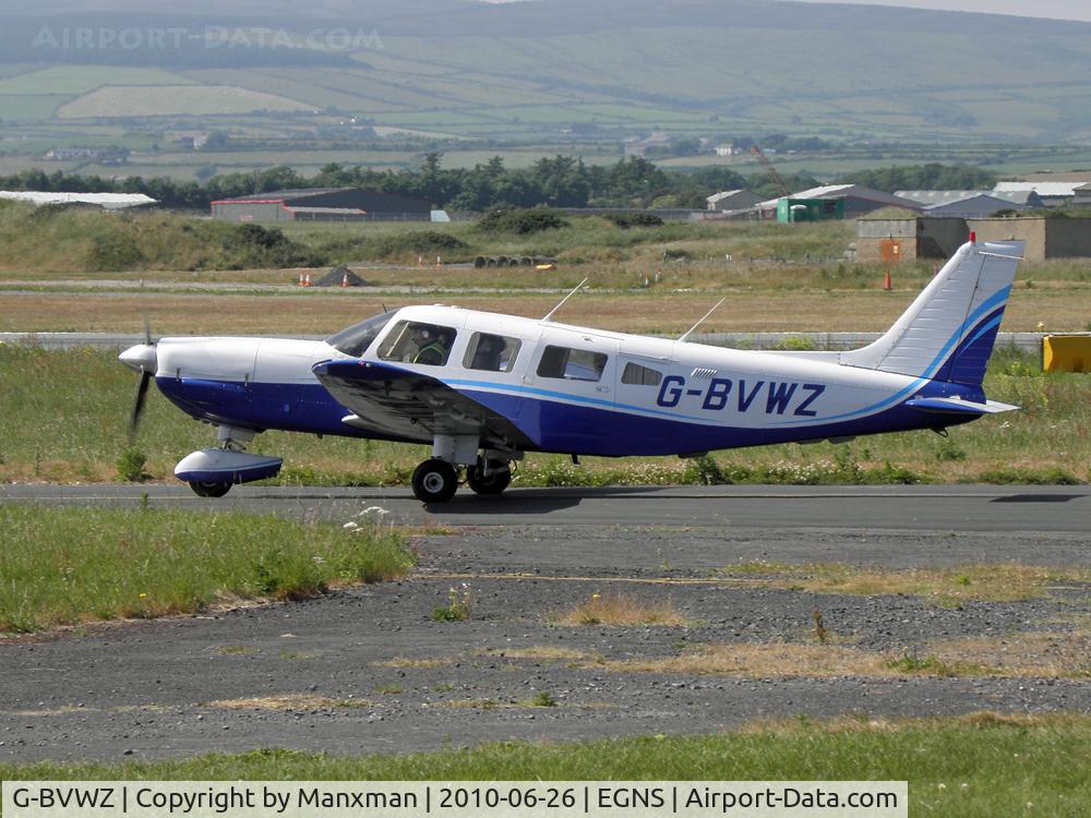 G-BVWZ, 1989 Piper PA-32-301 Saratoga C/N 32-06055, Arriving at IOM