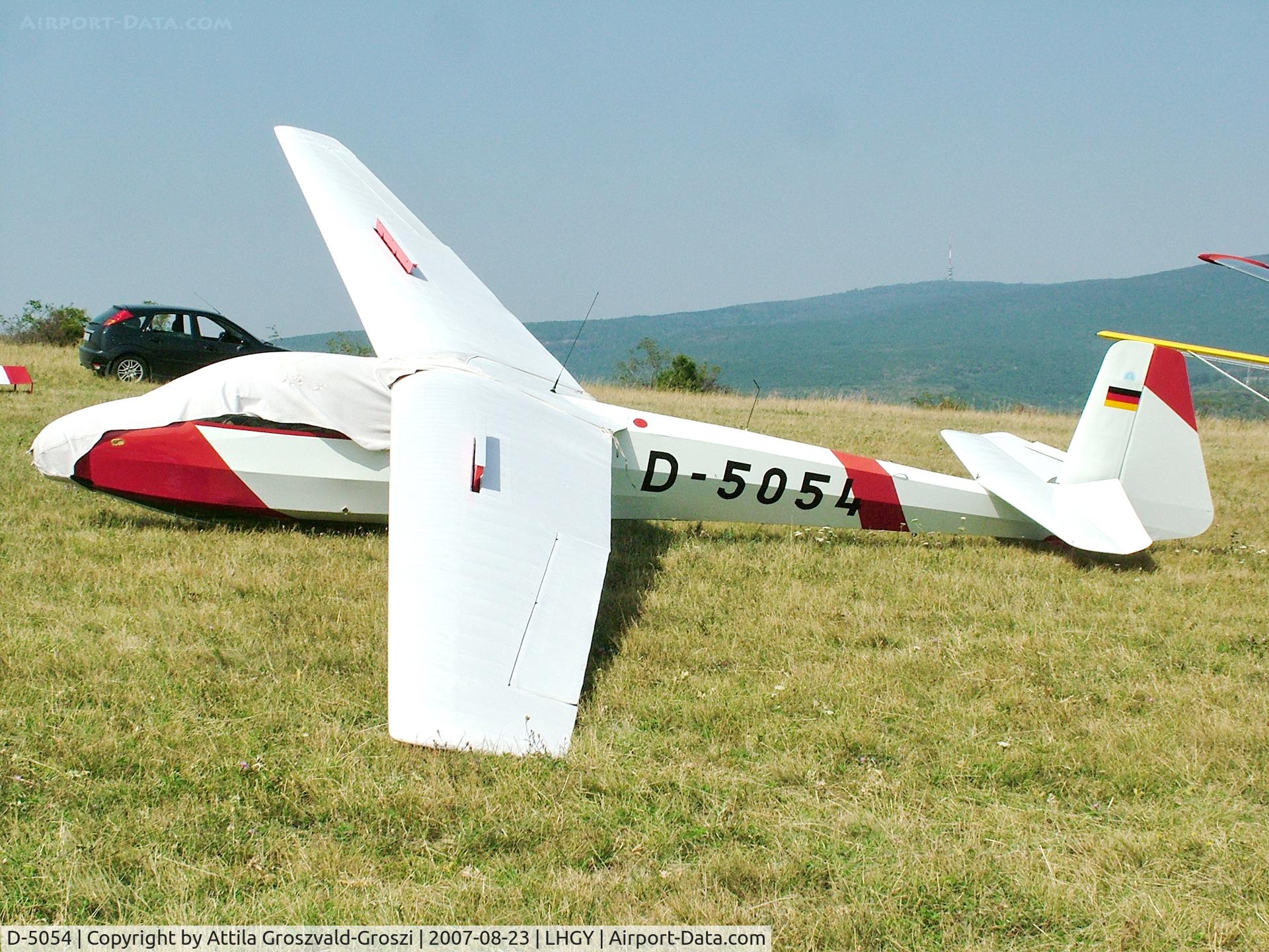 D-5054, Schleicher Ka-7 Rhonadler C/N 7144, Gyöngyös-Pipishegy Airfield - Hungary