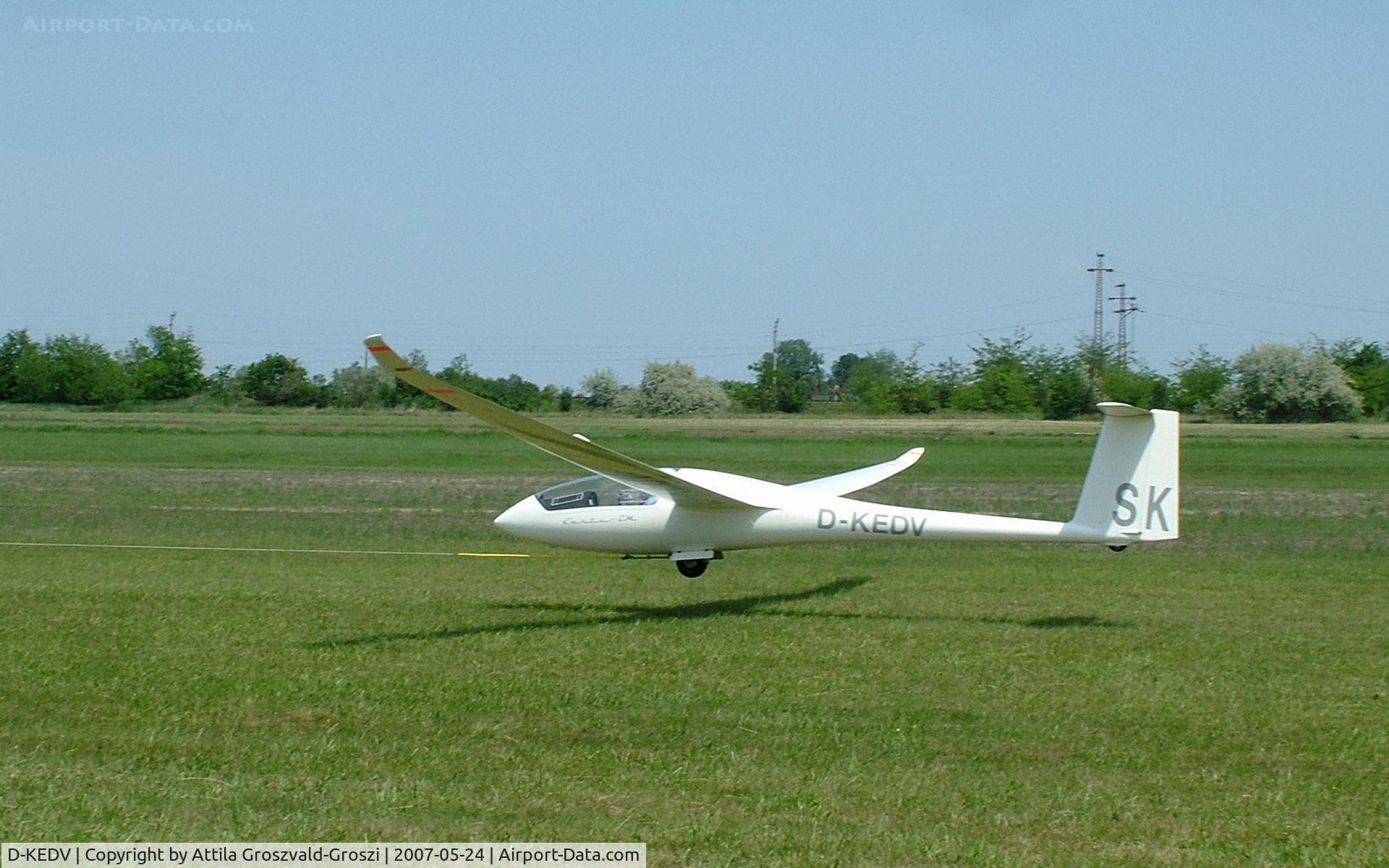 D-KEDV, 1991 Schempp-Hirth Ventus CM C/N 70/534, Szatymaz Airfield - Hungary