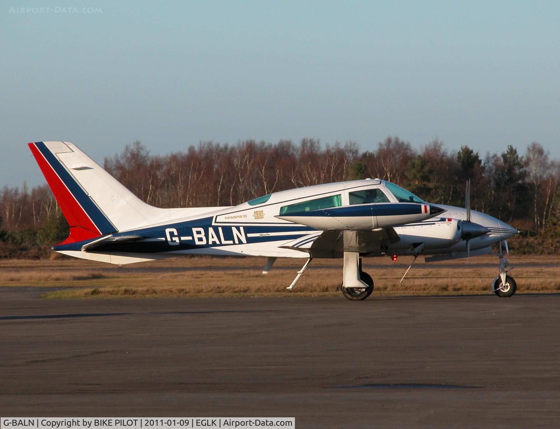 G-BALN, 1973 Cessna T310Q C/N 310Q-0684, Nice visiting T310Q taxying past the cafe